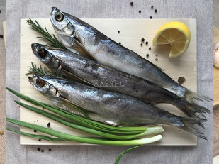 Кальмар филе с перцем (хот тейс): Чехонь вяленая